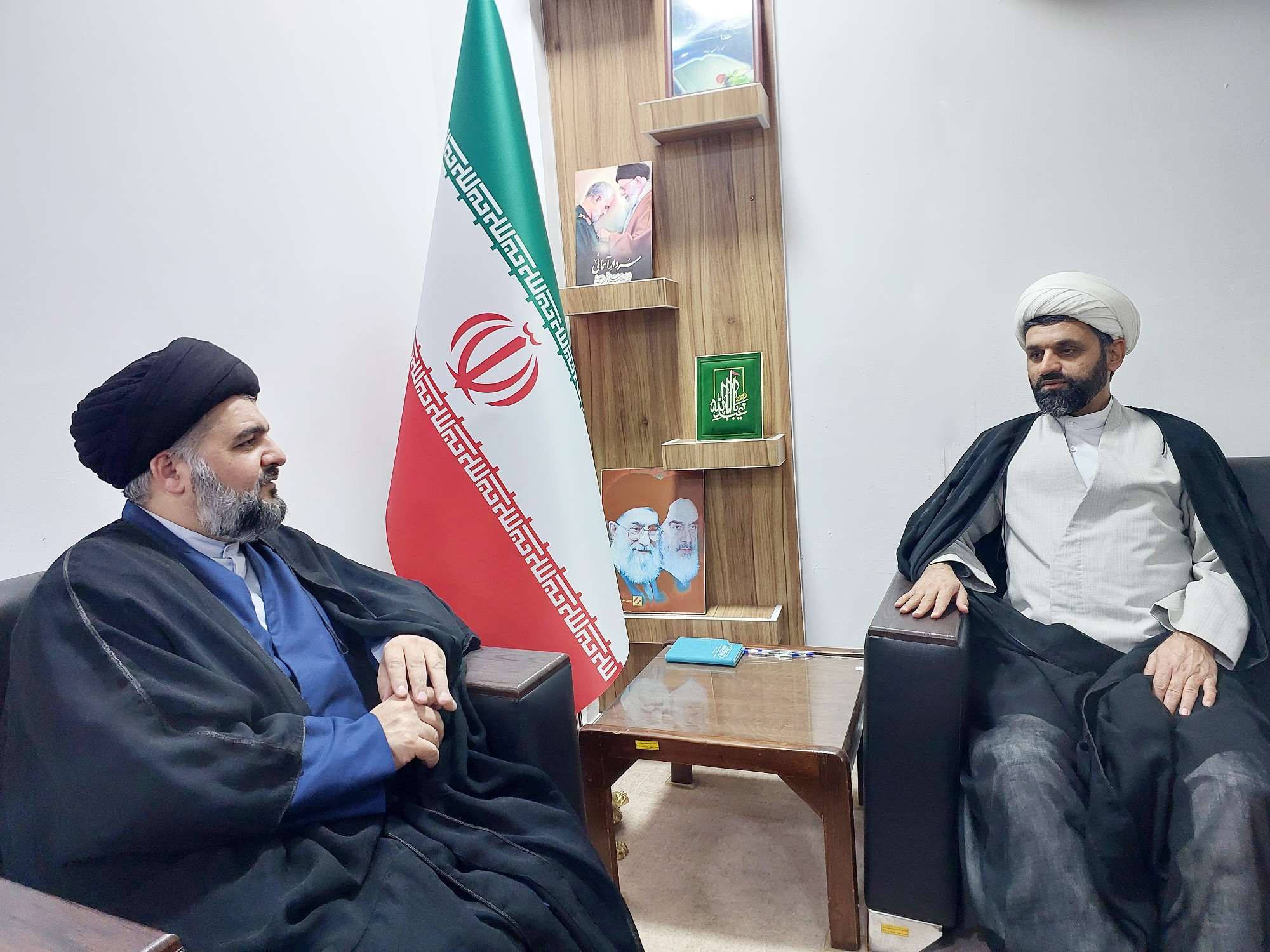 جلسه هم اندیشی در خصوص فعال‌سازی شوراهای امر به معروف و نهی از منکر مساجداهل سنت استان هرمزگان برگزارشد